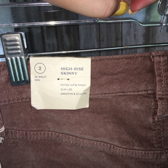 Universal Thread Peach Mid Rise Skinny Corduroy - Picture 5 of 5